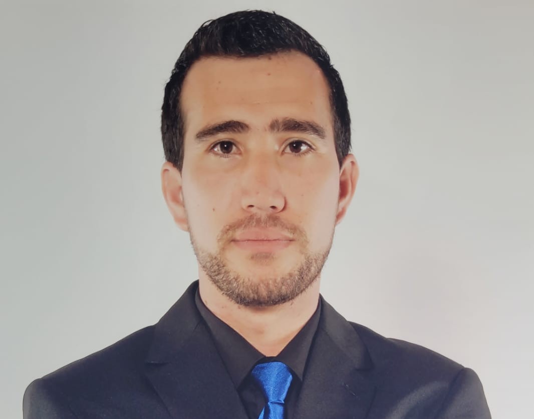 15833938-8888-4e8d-a26c-f32aeb7e8eca