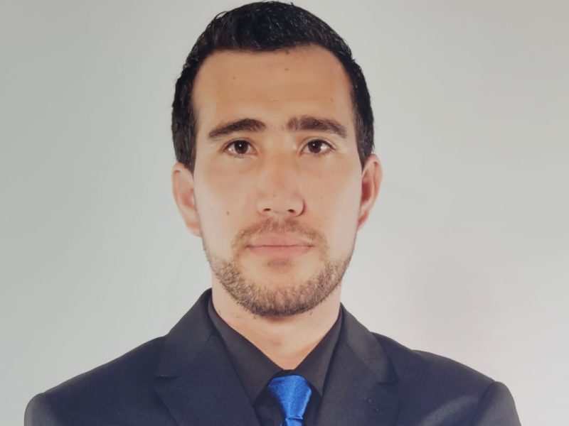 15833938-8888-4e8d-a26c-f32aeb7e8eca